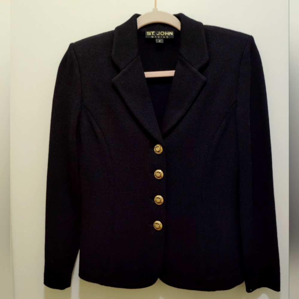 St. Johns Basics size 2 Blazer